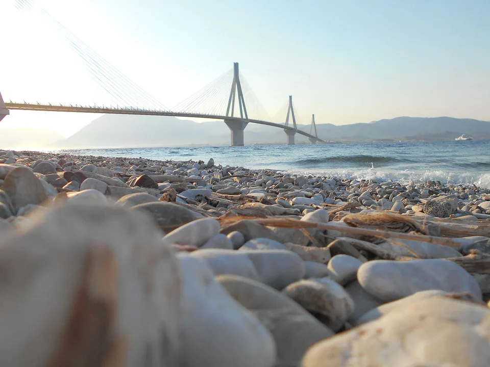 Δεν χρειάζεται να φύγεις μακριά από την Πάτρα για να νιώσεις καλοκαίρι: 4 κοντινές αποδράσεις Δεν χρειάζεται να φύγεις μακριά από την Πάτρα για να νιώσεις καλοκαίρι: 4 κοντινές αποδράσεις