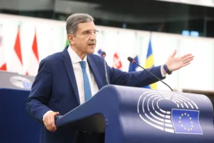 Ο Ευρωβουλευτής Γιώργος Αυτιάς για την Ευρώπη: «Μεγάλο καράβι, μικρές προπέλες» – Ηχητικό