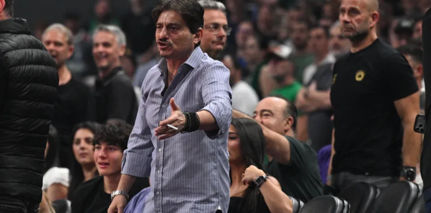 Ο Ολυμπιακός απάντησε στον Παναθηναϊκό: «Ο influencer σε δράση, Vol. άπειρο» ΒΙΝΤΕΟ