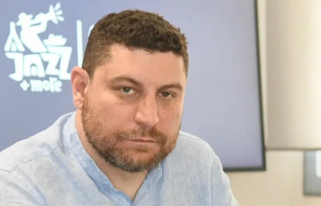 Πάτρα: Στήριξη Αγγελή στο «Μηχανουργείο» – «Οι χώροι πολιτισμού δεν είναι απλώς ακίνητα προς εκμετάλλευση»