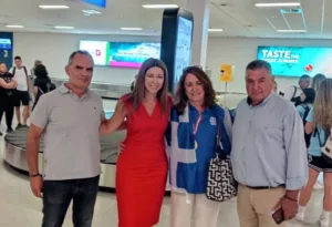 Η Σοφία Ζαχαράκη υποδέχθηκε τα Εκπαιδευτήρια «Αναγέννηση» - Φωτογραφίες Η Σοφία Ζαχαράκη υποδέχθηκε τα Εκπαιδευτήρια «Αναγέννηση» - Φωτογραφίες