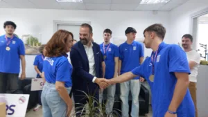 Τα Εκπαιδευτήρια «Αναγέννηση» τιμήθηκαν από τον Νεκτάριο Φαρμάκη - Φωτογραφίες