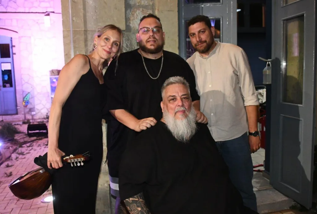 Active Member με Νυκτά Έγχορδα: Η Πάτρα άκουσε low bap αλλιώς ΦΩΤΟ
