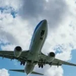 Θεσσαλονίκη: Μεθυσμένος επιβάτης αναστάτωσε πτήση, αναγκαστική προσγείωση
