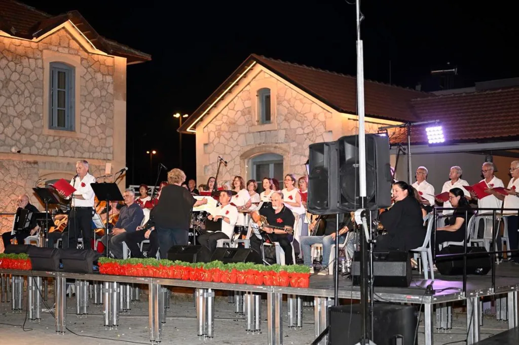 Πάτρα: Μια βραδιά για τον Μίκη Θεοδωράκη με τραγούδια, μνήμη και μήνυμα αγώνα