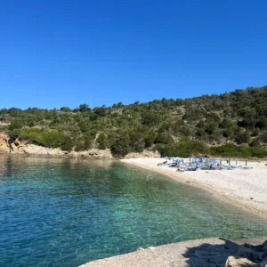 Ιθάκη και Κεφαλονιά: Ο απόλυτος οδηγός για «island hopping» με αφετηρία την Δυτική Ελλάδα