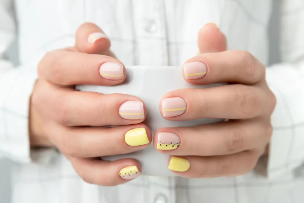 Summer Nails 2026: Οι μεγαλύτερες τάσεις στο μανικιούρ Summer Nails 2026: Οι μεγαλύτερες τάσεις στο μανικιούρ