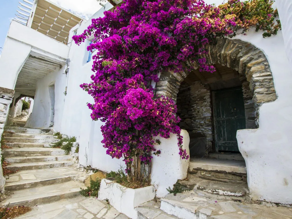 Τα χωριά της Τήνου που αξίζει να βάλεις στο καλοκαιρινό πρόγραμμα