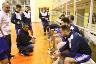 Παίκτες φεύγουν και παίκτες ανανεώνουν στα Αραχωβίτικα/Ακταίο