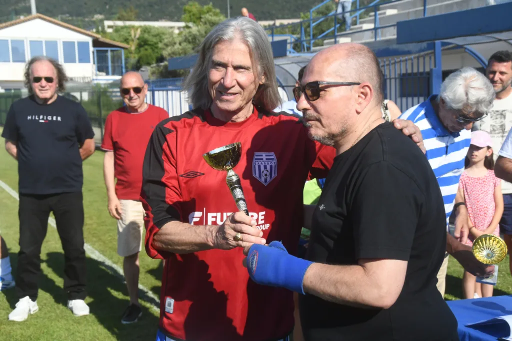 Ολοι ήταν εκεί για τον Μιχάλη Μπενέτο ΦΩΤΟΓΡΑΦΙΕΣ