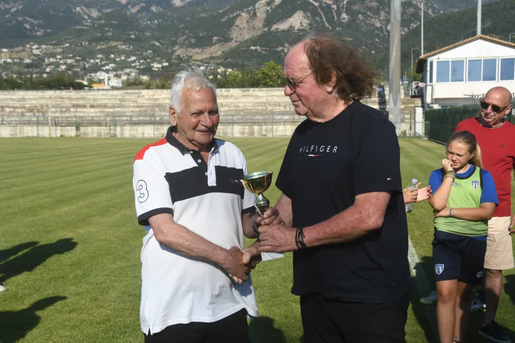 Ολοι ήταν εκεί για τον Μιχάλη Μπενέτο ΦΩΤΟΓΡΑΦΙΕΣ