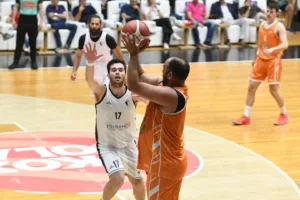 Η ΑΕ Ροϊτίκων κατέκτησε το Κύπελλο της ΕΣΚΑ-Η, ιστορικό νταμπλ, ΦΩΤΟ