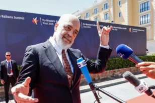 Έντι Ράμα: «Δεν μπορείς να προβλέψεις τον Θεό, το σεξ και την ΕΕ»
