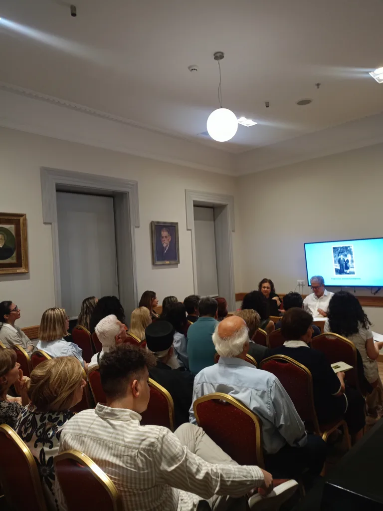 Πάτρα: Ο Γιώργος Κατσίμπαλης ξανασυστήθηκε μέσα από τη Στέγη Παλαμά