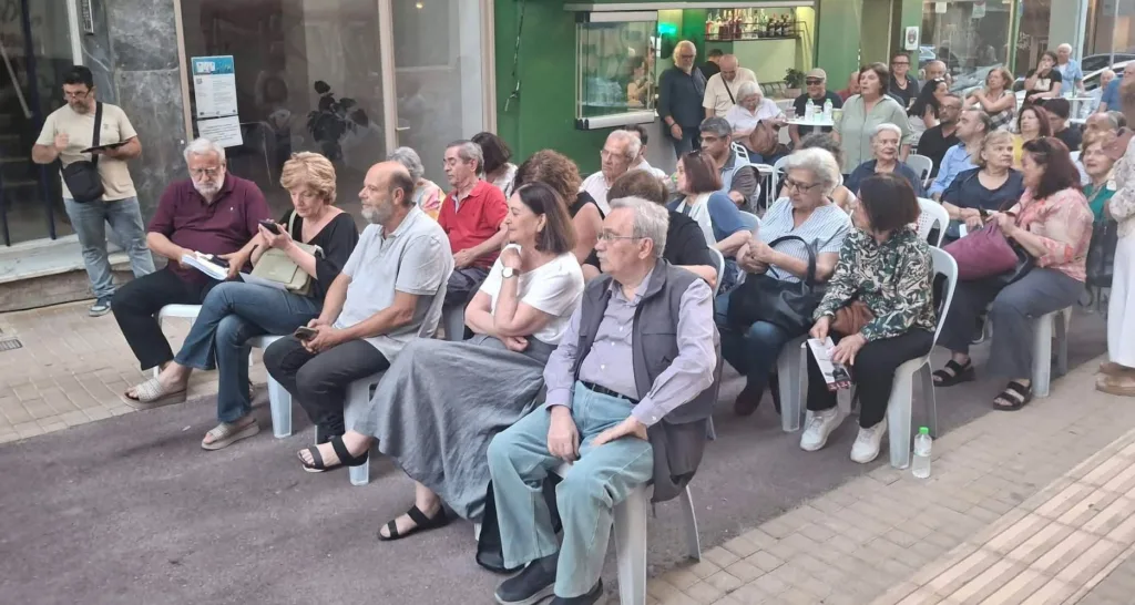 «Καρφιά» Τσακαλώτου για Τσίπρα και ΕΛΑΣ από την Πάτρα: «Δεν κάνεις συμπαράταξη με τον εαυτό σου» «Καρφιά» Τσακαλώτου για Τσίπρα και ΕΛΑΣ από την Πάτρα: «Δεν κάνεις συμπαράταξη με τον εαυτό σου»