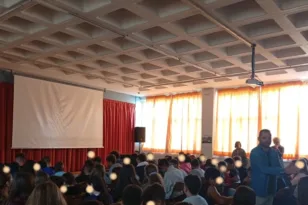 Πάτρα: Η ΕΛΑΣ μίλησε σε 800 μαθητές για βία ανηλίκων και παγίδες του διαδικτύου