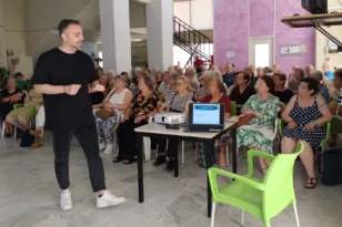 Πάτρα: Η ΕΛΑΣ στα ΚΑΠΗ για τις απάτες σε ηλικιωμένους – Τα κόλπα που χρησιμοποιούν οι δράστες