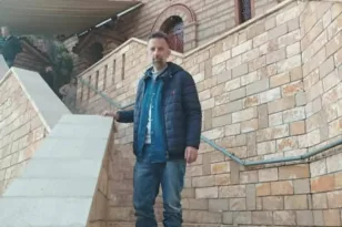 Το ποδόσφαιρο της Αχαΐας στο πλευρό του Μιχάλη Μπενέτου