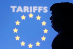 ΕΕ-ΗΠΑ: Κλείδωσε η εμπορική συμφωνία – Τι αλλάζει σε δασμούς και προϊόντα