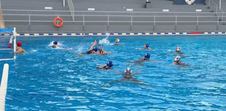 Κορασίδες της ΝΕΠ με μετάλλιο