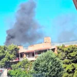 Αγία Παρασκευή: Φωτιά σε υπόγειο γκαράζ πολυκατοικίας – Ζημιές σε οχήματα