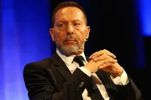 Στουρνάρας: Η στεγαστική κρίση δεν είναι μόνο κοινωνικό πρόβλημα – Τι δείχνει η Ελλάδα