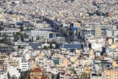 Αγορά ακινήτων: Τι αλλάζει από τον Ιούλιο σε Airbnb, ενοίκια και φόρους