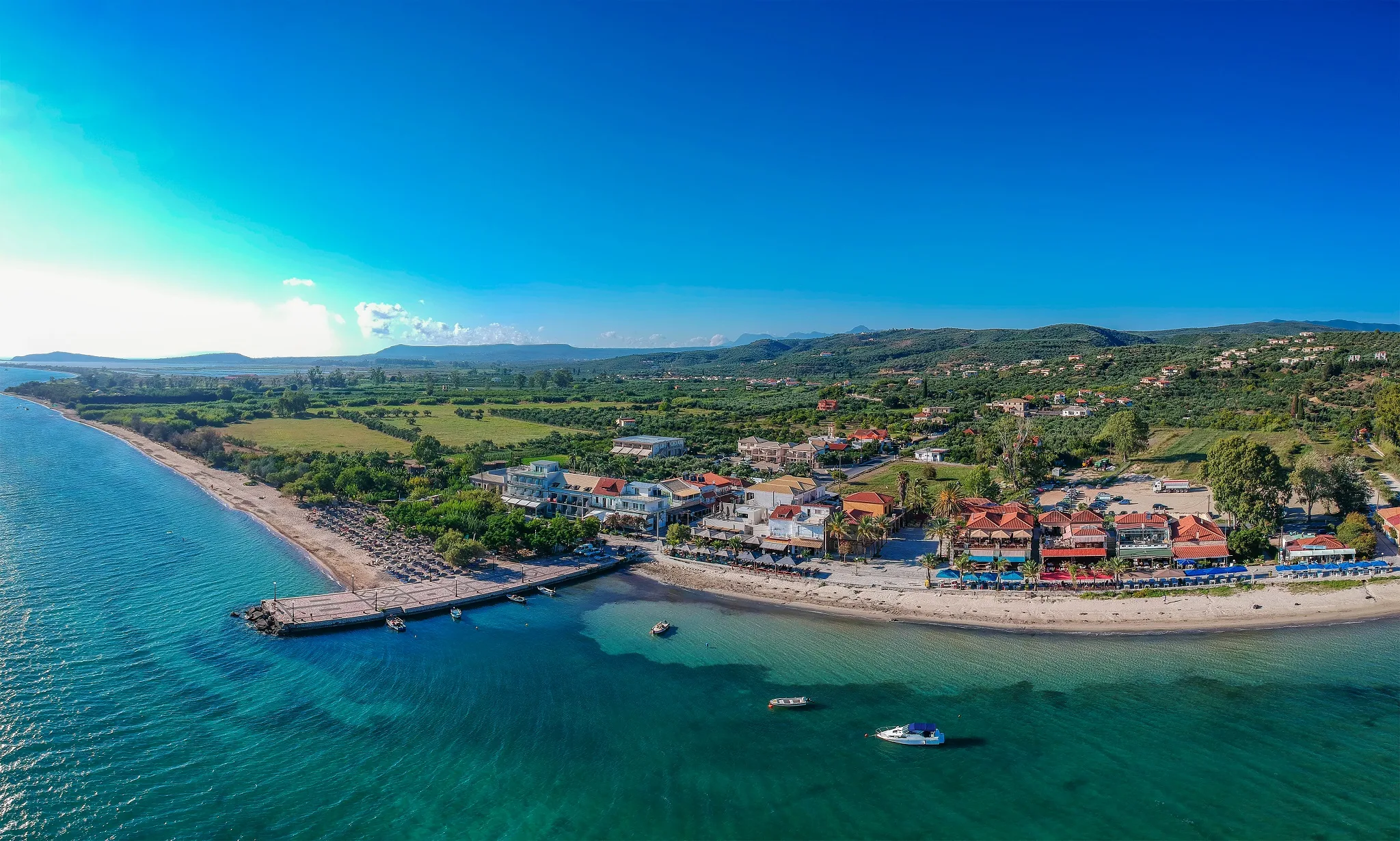 Πού να πας διακοπές στην Ελλάδα χωρίς ακτοπλοϊκά, άγχος και υπερβολική πολυκοσμία