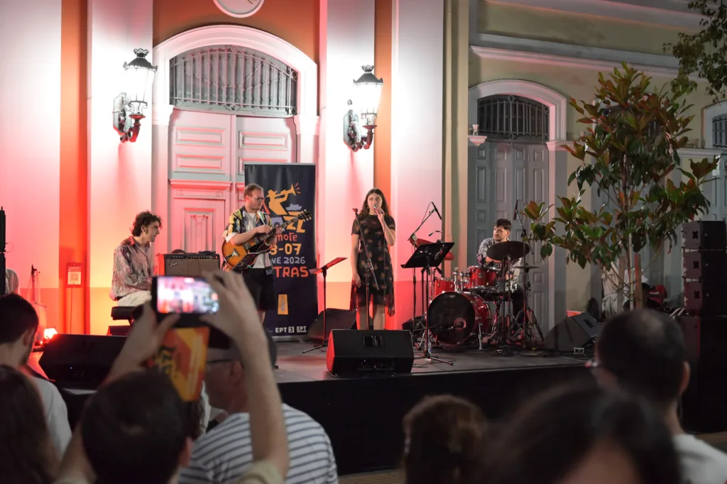 Πάτρα: Η jazz βγήκε στους δρόμους και άνοιξε το «jazz and more» με ρυθμό και αυτοσχεδιασμό
