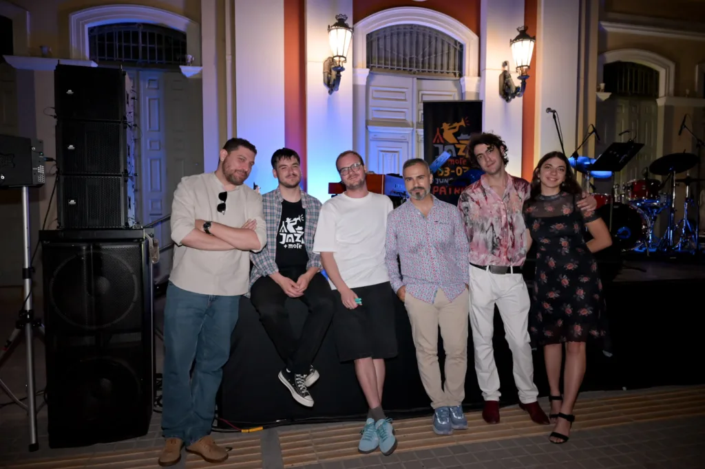Πάτρα: Η jazz βγήκε στους δρόμους και άνοιξε το «jazz and more» με ρυθμό και αυτοσχεδιασμό