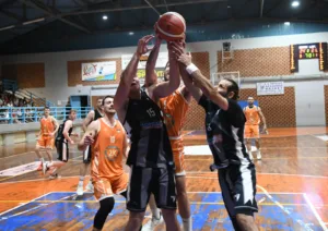 Η ΕΑΠ νικήτρια στον α' τελικό με την ΑΕ Ροϊτίκων - Φωτογραφίες