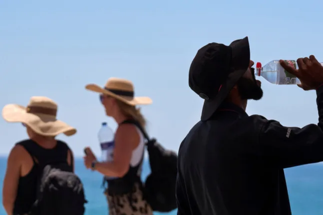 Ο καύσωνας κατηφορίζει στα Βαλκάνια: Κόκκινος συναγερμός στην Αδριατική, 39άρια από την Κυριακή
