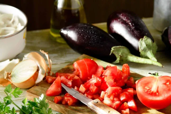 Όταν έχει 39 βαθμούς, αυτά είναι τα γεύματα που σε χορταίνουν χωρίς να σε βαραίνουν