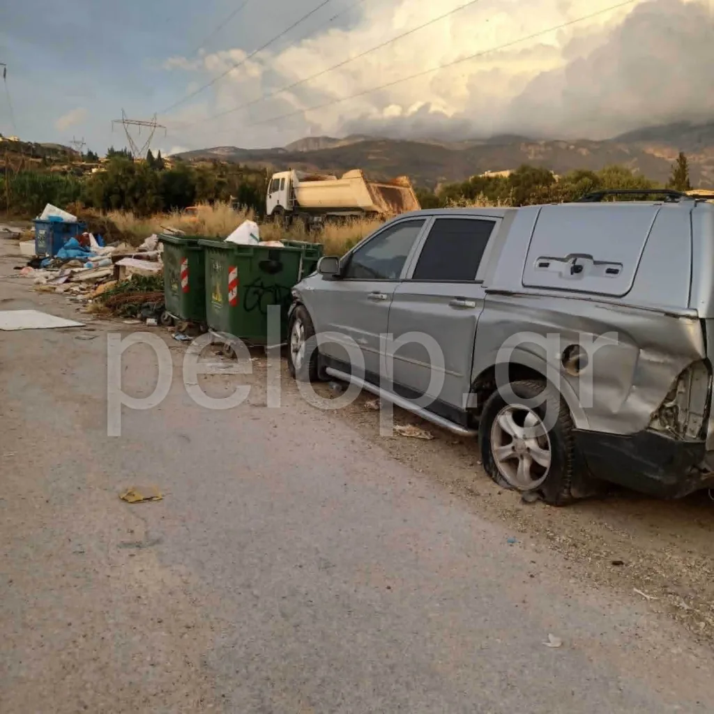 Πάτρα: «Η γειτονιά μας έγινε μικρή χωματερή» - Καταγγελία για απόρριψη αντικειμένων πίσω από το ΚΕΤΧ Πάτρα: «Η γειτονιά μας έγινε μικρή χωματερή» - Καταγγελία για απόρριψη αντικειμένων πίσω από το ΚΕΤΧ