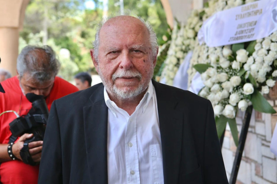 Νάσος Αθανασίου: Το τελευταίο αντίο στον δημοσιογράφο και πρώην βουλευτή