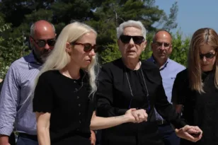 Γιώργος Σουφλιάς: Το τελευταίο αντίο στον πρώην υπουργό της ΝΔ – Παρών ο Μητσοτάκης