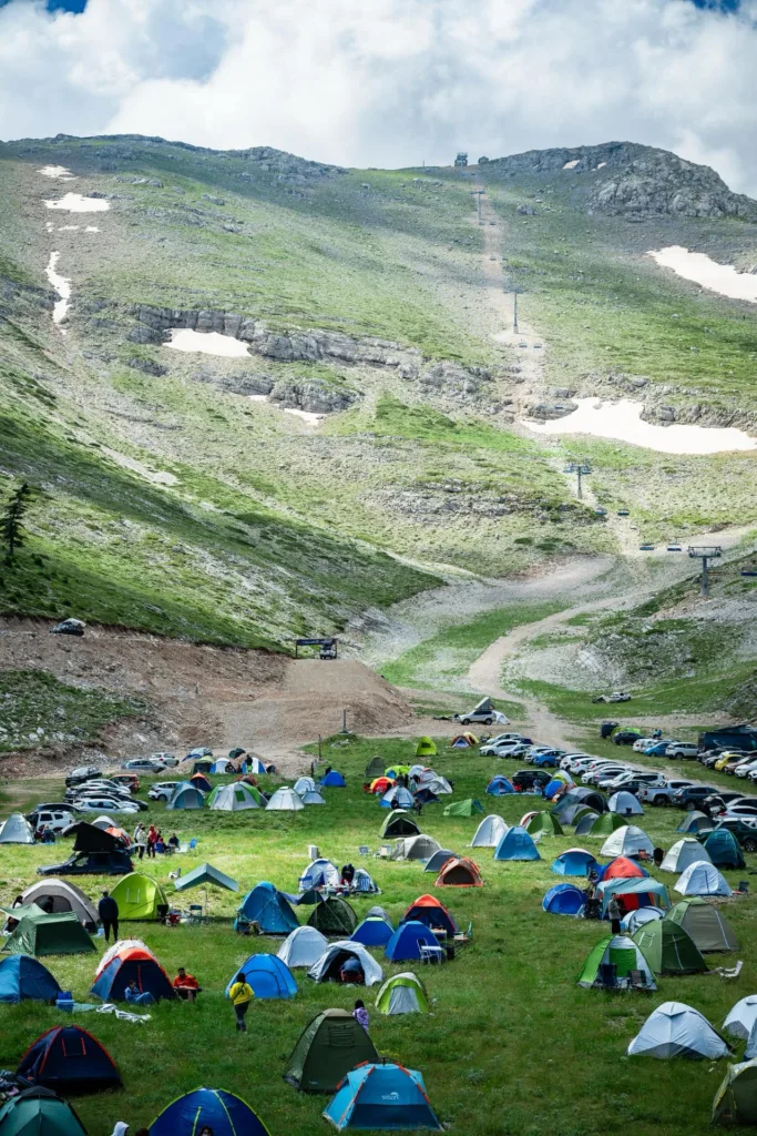 Helmos Mountain Festival: Ο Χελμός πλημμύρισε μουσική και χιλιάδες επισκέπτες ΦΩΤΟ
