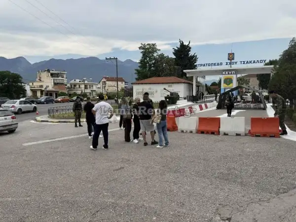 Ελληνικός Στρατός: Παρουσιάστηκαν οι πρώτες 72 γυναίκες εθελόντριες στη Λαμία