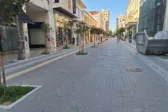 «Σύμφωνα με τη Μαιζώνος»: Από το παλιό στο νέο Δημαρχείο, ένας δρόμος αλλάζει ρόλο