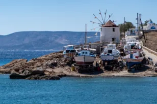 Κουφονήσια: Ξεψύχησε ξαφνικά 23χρονη τουρίστρια, για 1,5 ώρα προσπαθούσαν να την επαναφέρουν