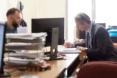 Νέα ταυτότητα έβγαλε ο Μητσοτάκης: Στο ΑΤ Συντάγματος ο πρωθυπουργός