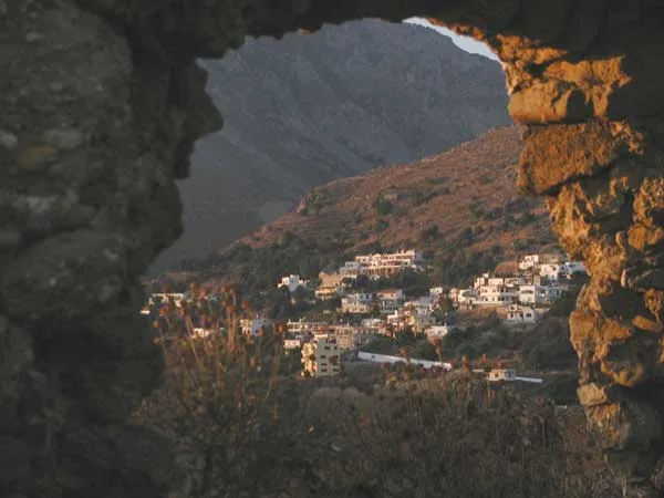 Χωριά της Κρήτης: 12 χωριά για βόλτα, φαγητό, παραλίες και εκδρομές