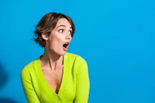 Ξέρουν οι ναρκισσιστές ότι είναι ναρκισσιστές;