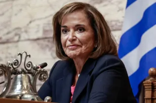 Μπακογιάννη για Πρόεδρο της Δημοκρατίας: «Δεν έχουμε λόγο να αλλάξουμε το Σύνταγμα»