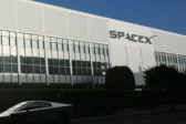 Η SpaceX στα κατώφλι του τρισεκατομμυριούχου
