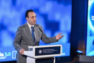 gov.gr: Το «κλικ» που γλίτωσε χρόνο και 312 εκατ. ευρώ από τη γραφειοκρατία