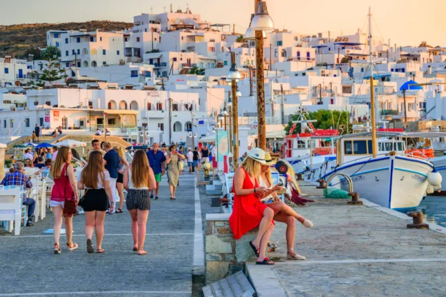 5 ελληνικοί προορισμοί για παρέες με διαφορετικά γούστα στις διακοπές