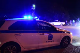 Ρίο: Ομάδα 15 ατόμων έκανε «ντου» σε κατάστημα