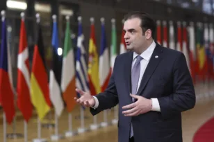 Πιερρακάκης: «Τέλος η γεωπολιτική αθωότητα της Ευρώπης» – Το στοίχημα για ενέργεια και ευρώ