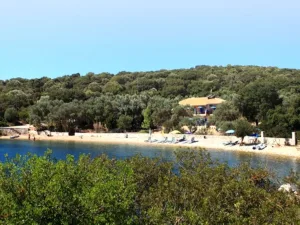 Ιόνιο για λίγους: Τα νησιά για όσους δεν ψάχνουν να φανούν… ΦΩΤΟ Ιόνιο για λίγους: Τα νησιά για όσους δεν ψάχνουν να φανούν… ΦΩΤΟ